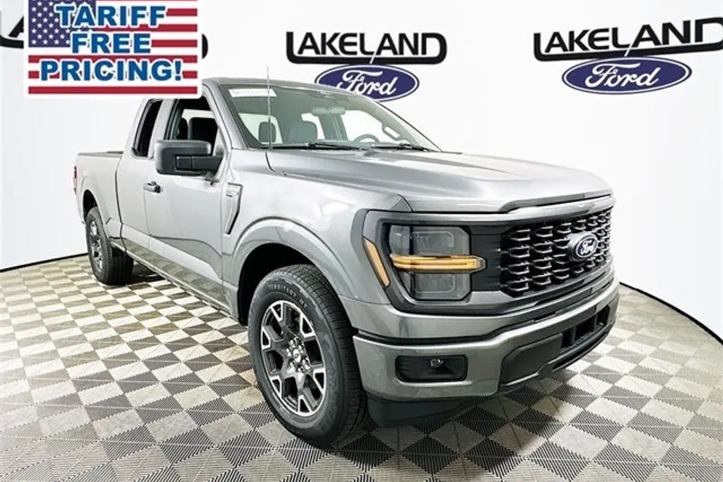 2025 Ford F-150 STX photo 1