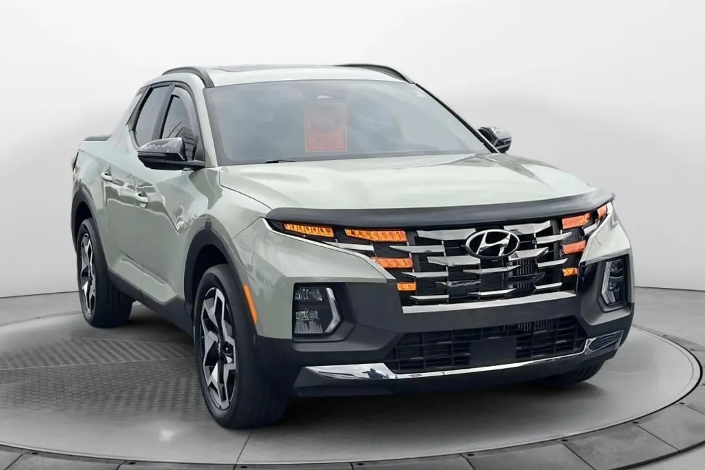 2022 Hyundai Santa Cruz Limited photo 1