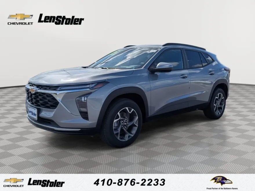 2025 Chevrolet Trax LT photo 1