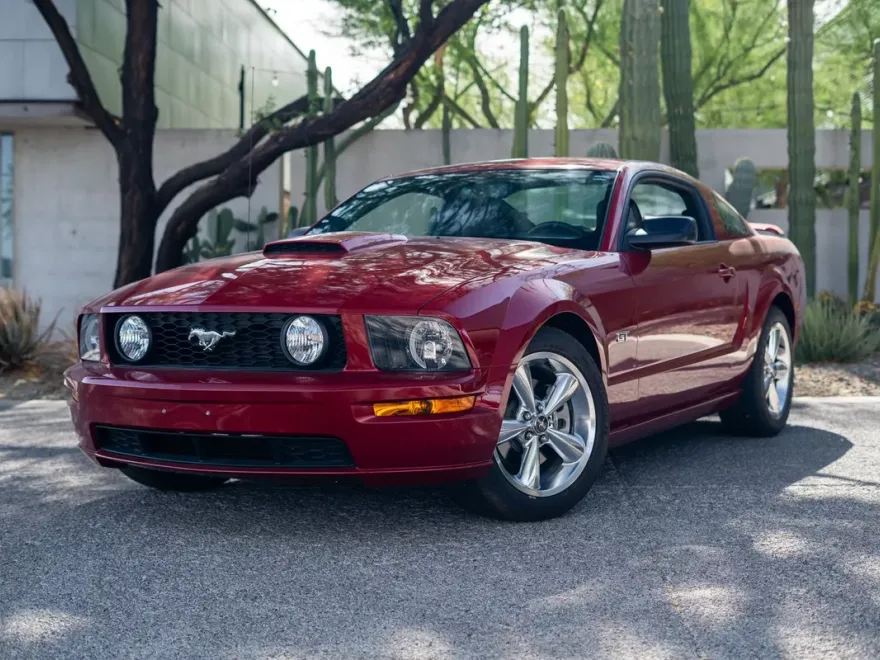 2008 Ford Mustang GT Premium photo 1