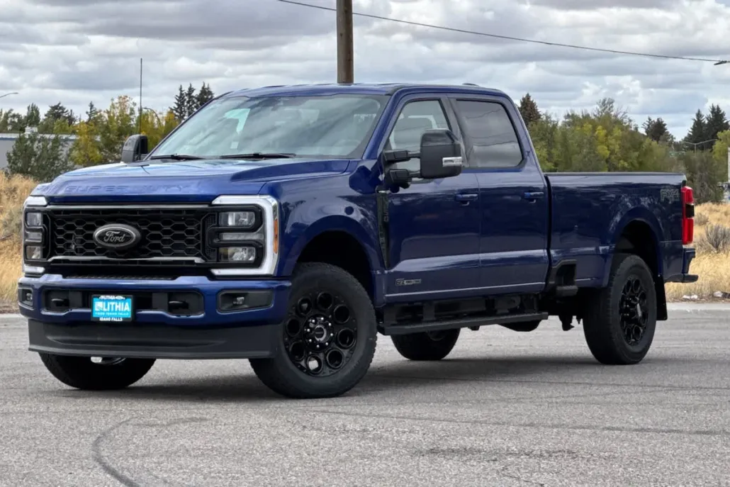 2026 Ford F-350 Lariat photo 1