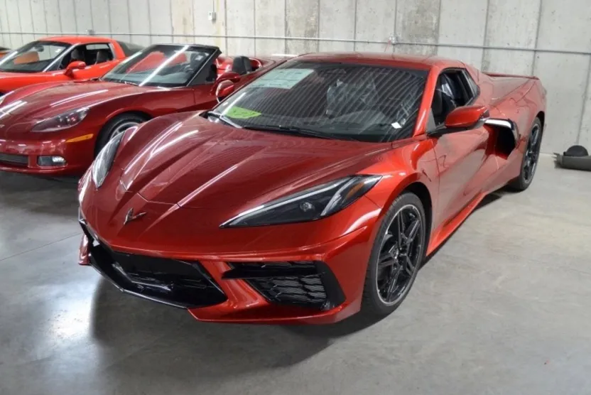2025 Chevrolet Corvette Stingray 1LT photo 1