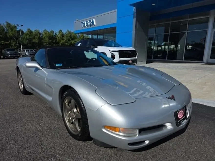 2001 Chevrolet Corvette Base photo 1