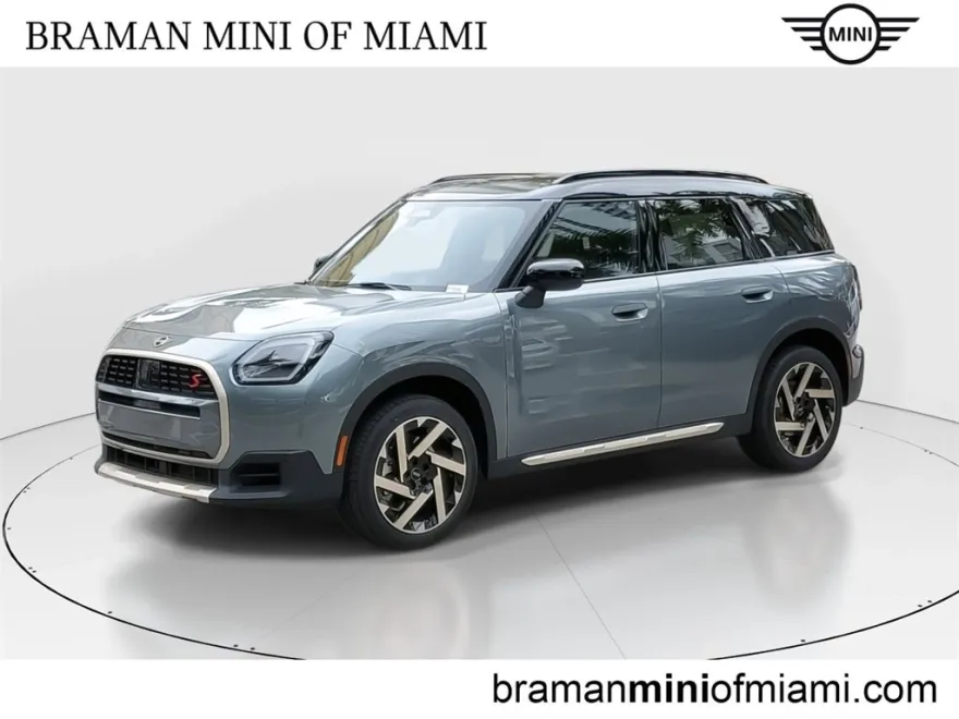 2025 Mini Cooper S ALL4 photo 1
