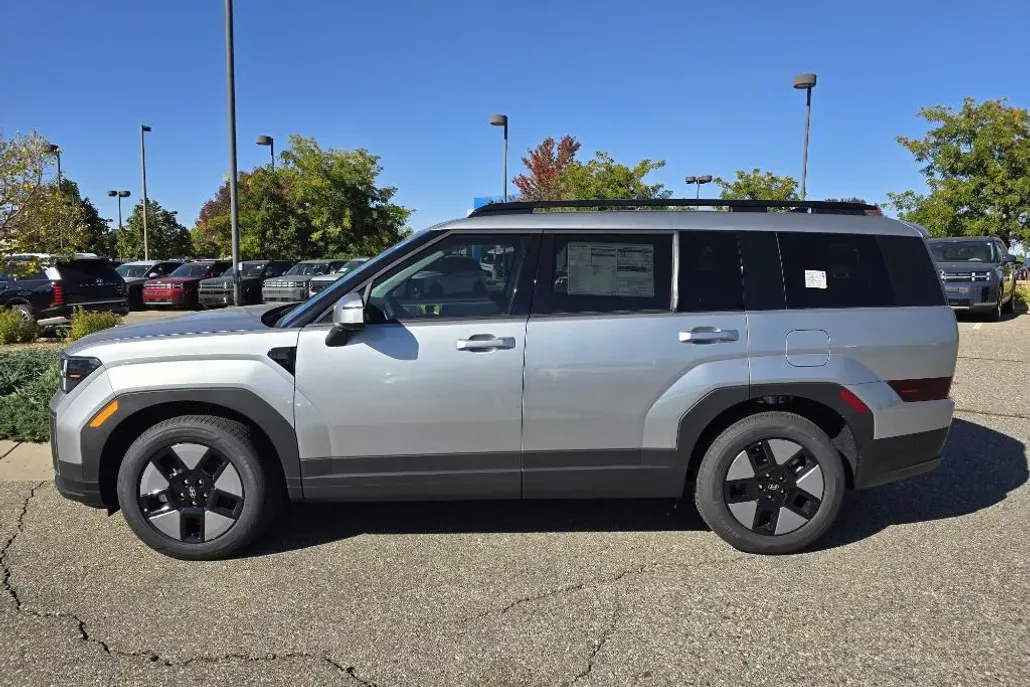 2026 Hyundai Santa Fe SEL photo 1