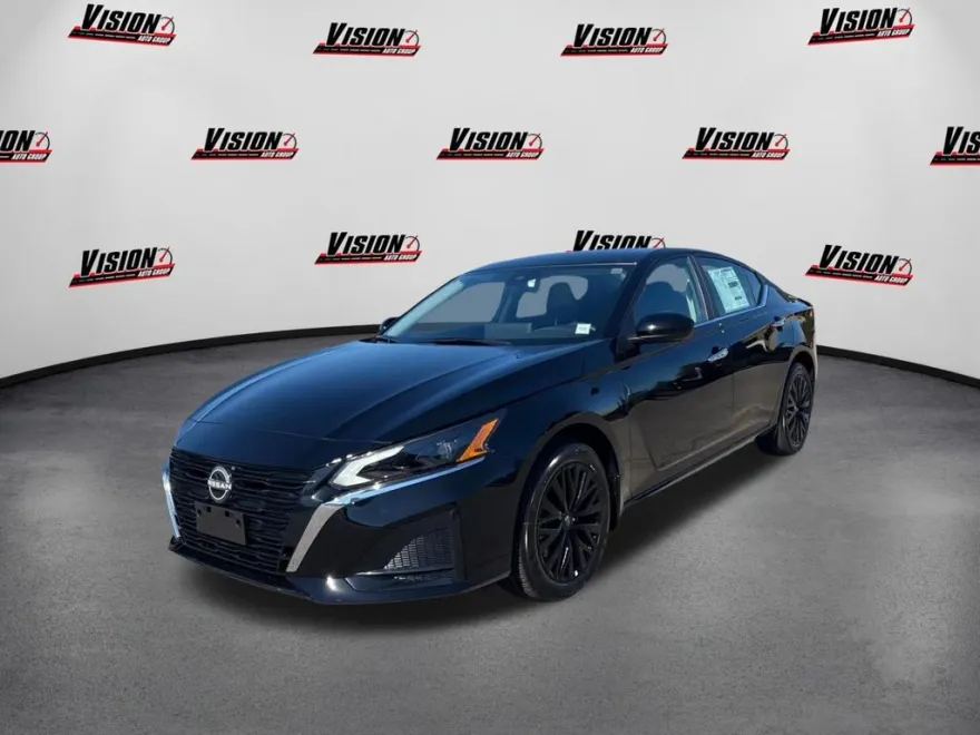 2025 Nissan Altima 2.5 SV photo 1
