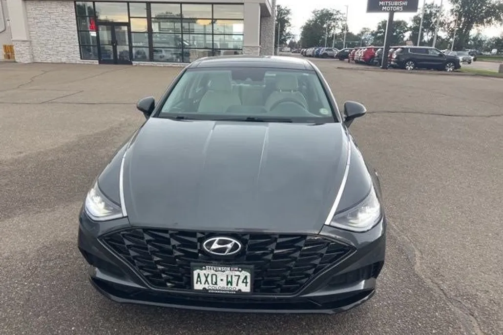 2021 Hyundai Sonata SEL photo 1