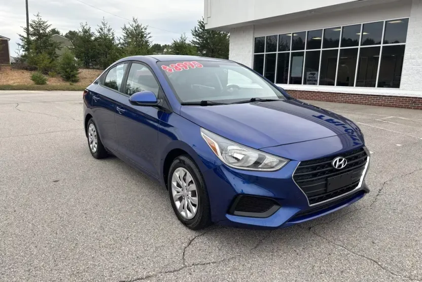 2018 Hyundai Accent SE photo 1