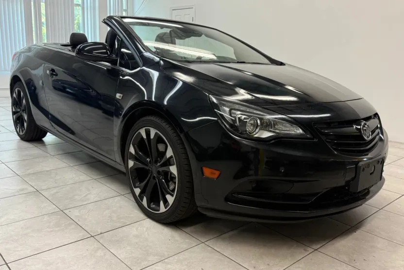 2018 Buick Cascada photo 1