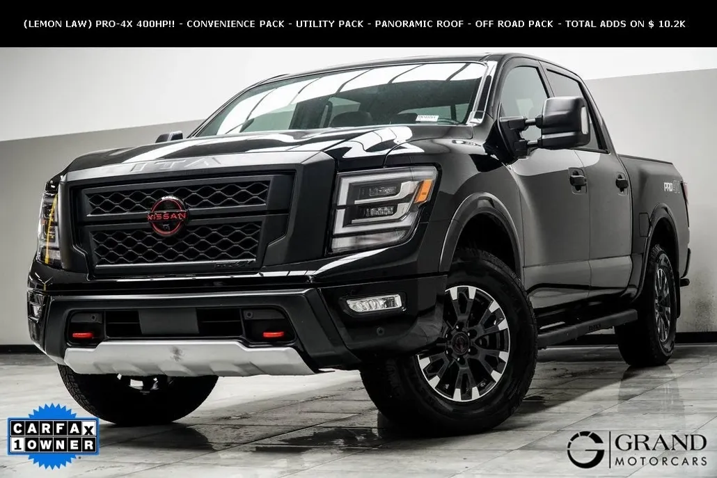 2024 Nissan Titan Crew Cab PRO-4X photo 1