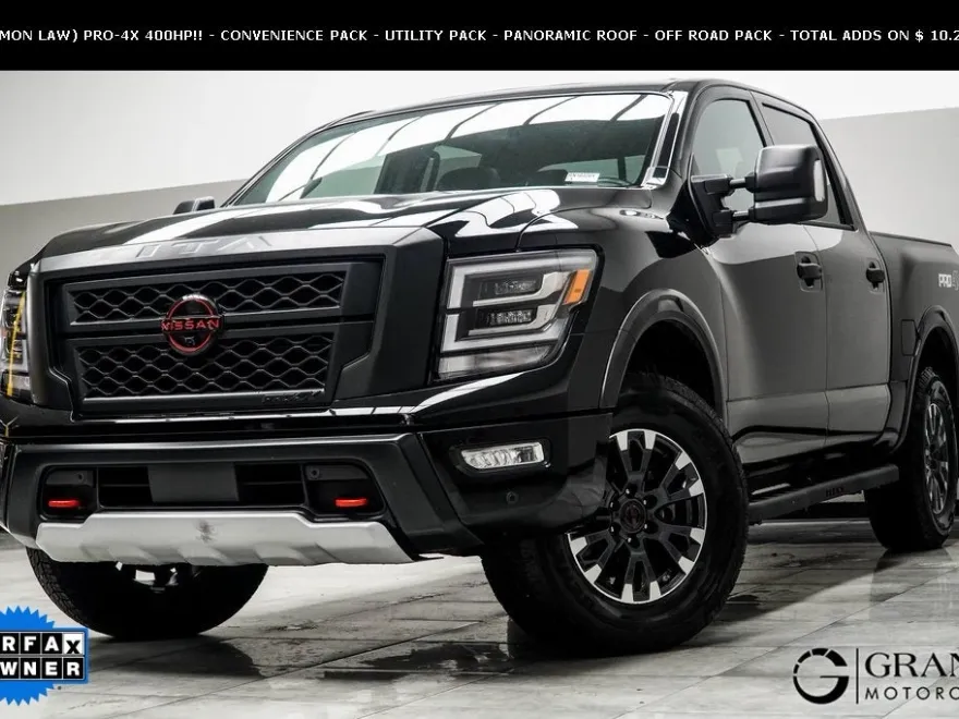 2024 Nissan Titan Crew Cab PRO-4X photo 1
