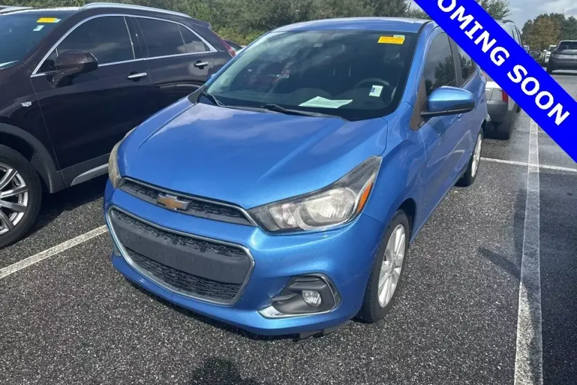 2017 Chevrolet Spark 1LT LT photo 1
