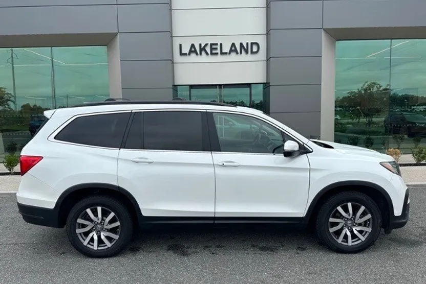 2020 Honda Pilot EX-L photo 1
