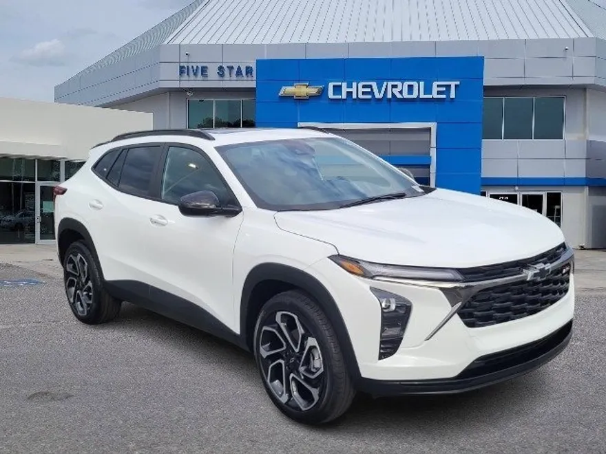 2026 Chevrolet Trax photo 1