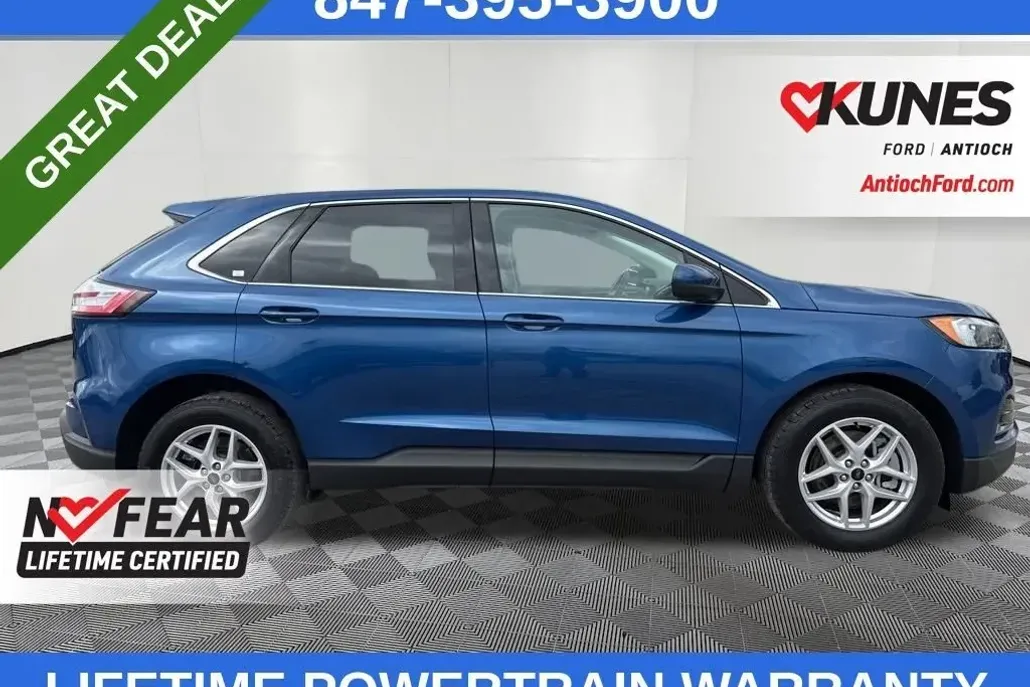 2024 Ford Edge SEL photo 1