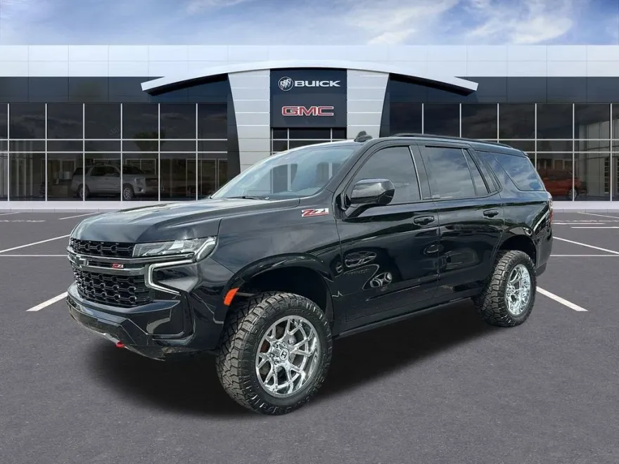 2022 Chevrolet Tahoe Z71 photo 1