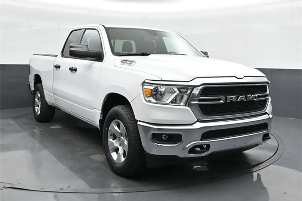 2024 Ram 1500 Tradesman photo 1