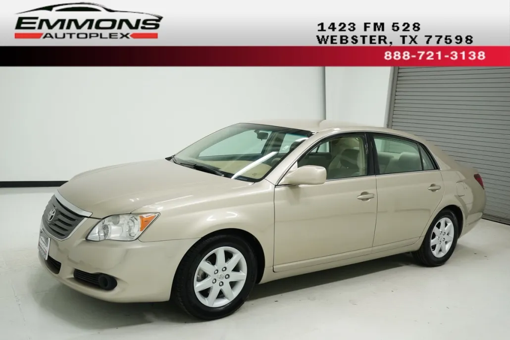 2008 Toyota Avalon photo 1
