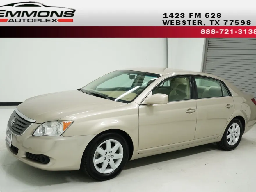2008 Toyota Avalon photo 1