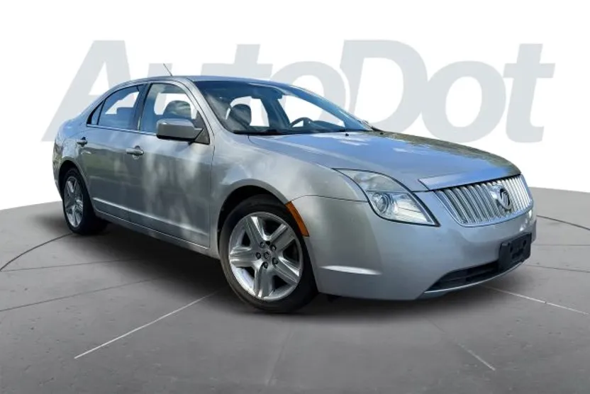 2010 Mercury Milan photo 1
