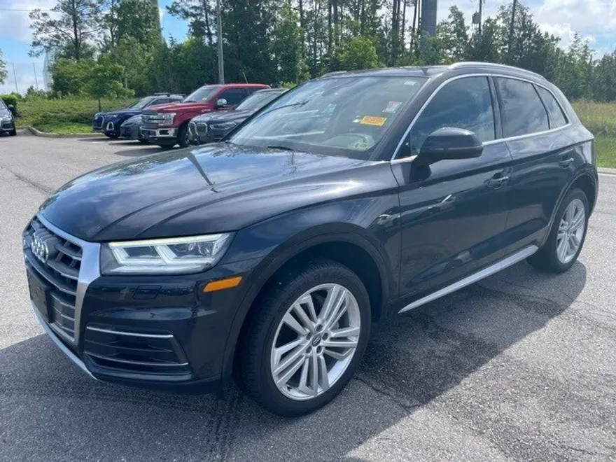 2018 Audi Q5 Premium Plus photo 1