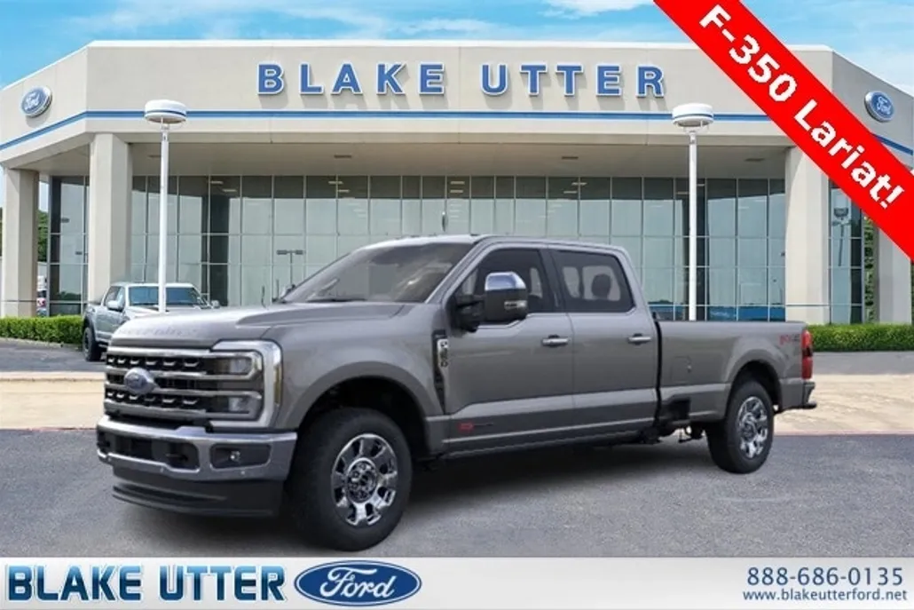 2026 Ford F-350 Lariat photo 1