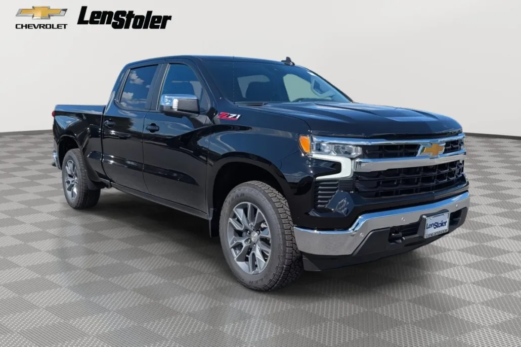2026 Chevrolet Silverado 1500 LT photo 1