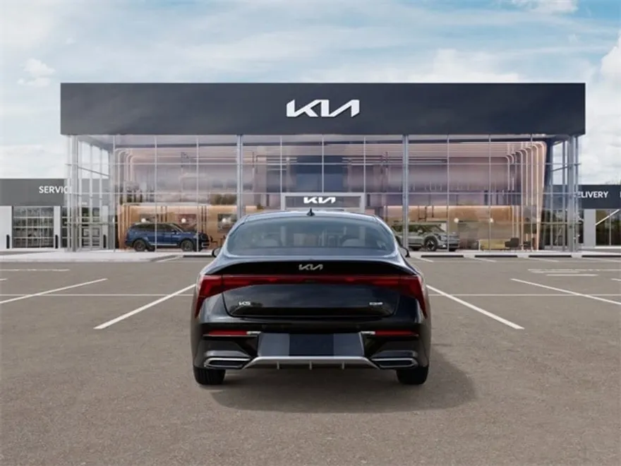 2026 Kia K5 GT-Line photo 1