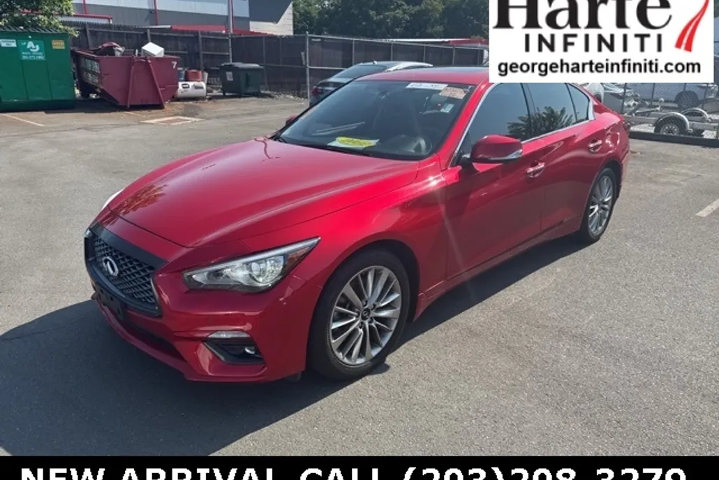 2022 Infiniti Q50 LUXE photo 1