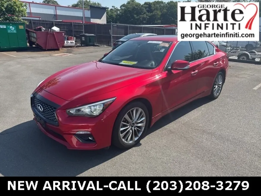 2022 Infiniti Q50 LUXE photo 1