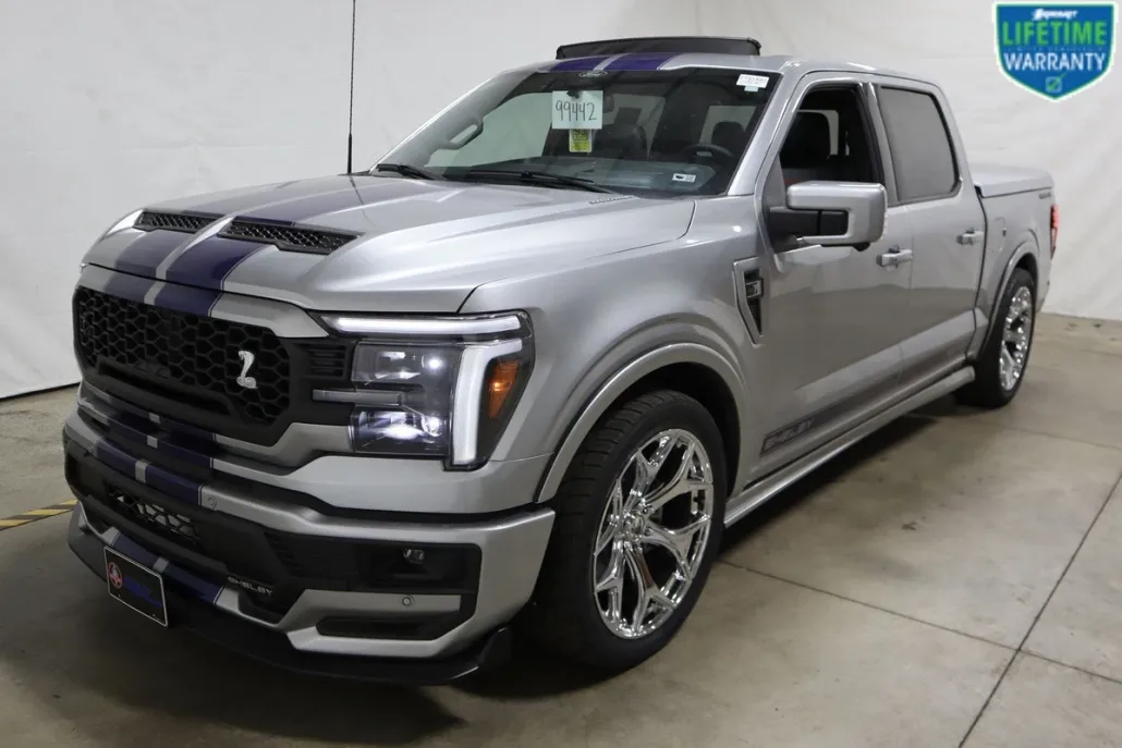 2025 Ford F-150 Lariat photo 1