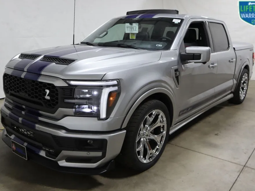 2025 Ford F-150 Lariat photo 1