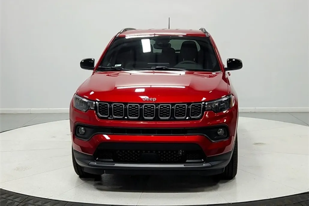 2025 Jeep Compass Latitude photo 1