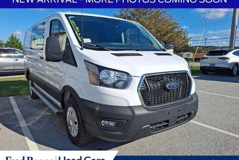 2023 Ford Transit photo 1