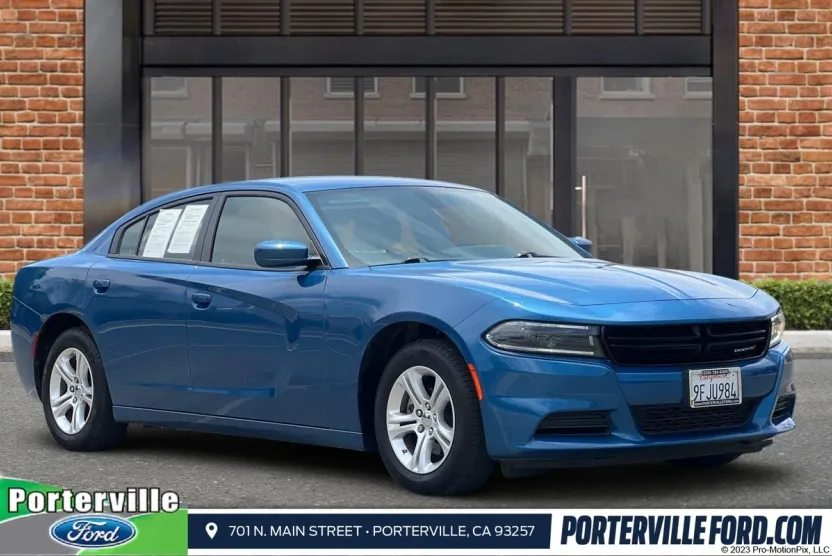 2022 Dodge Charger SXT photo 1
