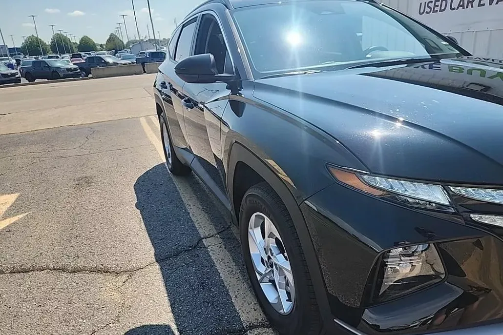 2024 Hyundai Tucson SEL photo 1