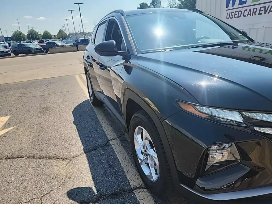 2024 Hyundai Tucson SEL photo 1
