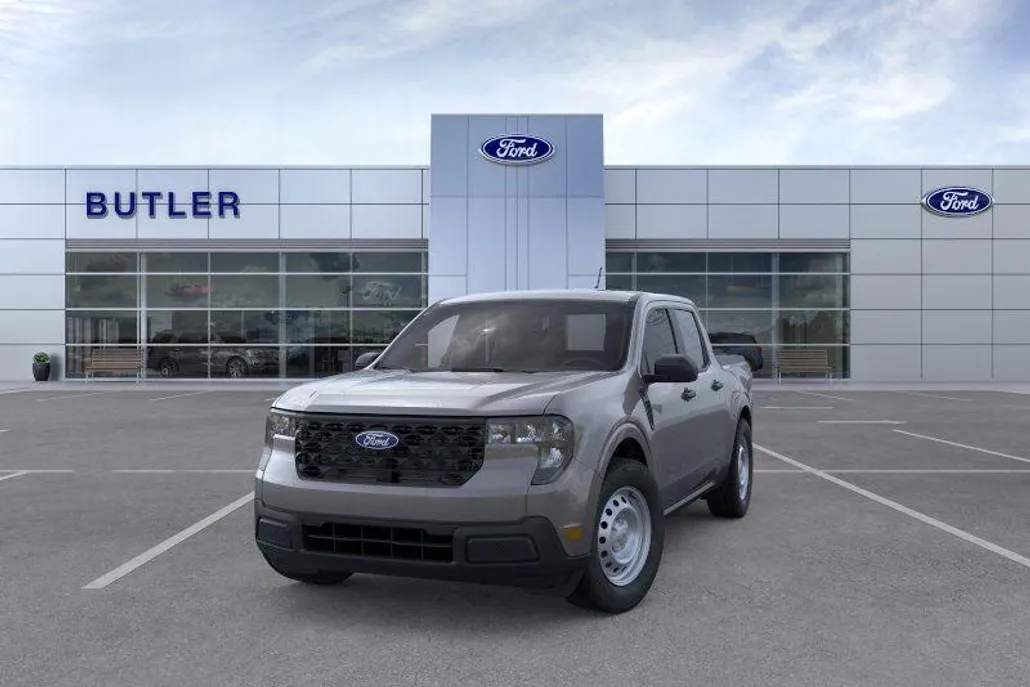 2025 Ford Maverick XL photo 1
