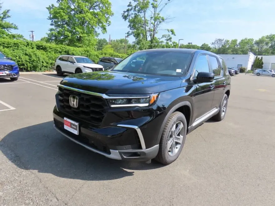 2025 Honda Pilot EX-L photo 1