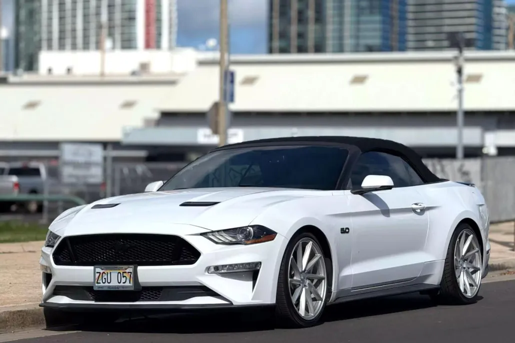 2018 Ford Mustang GT Premium Convertible photo 1