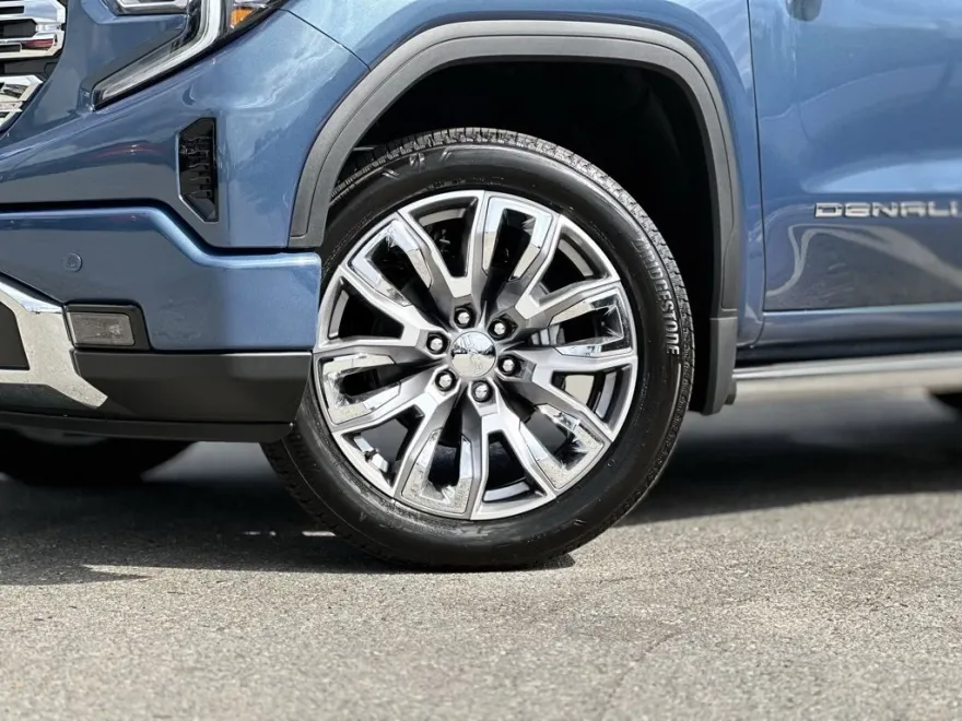 2026 Gmc Sierra 1500 Denali photo 1