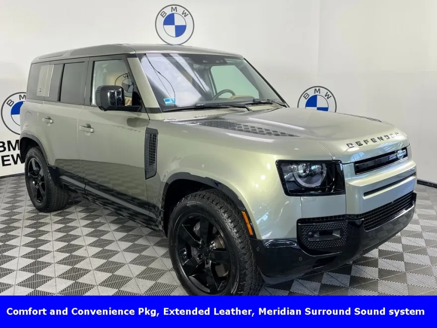 2024 Land Rover Defender 110 SE photo 1