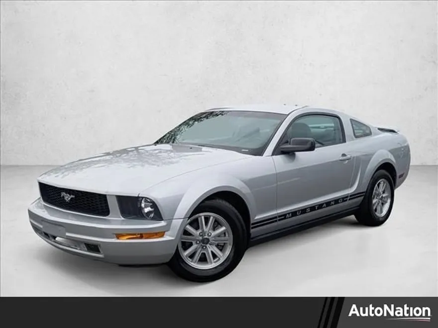 2006 Ford Mustang photo 1