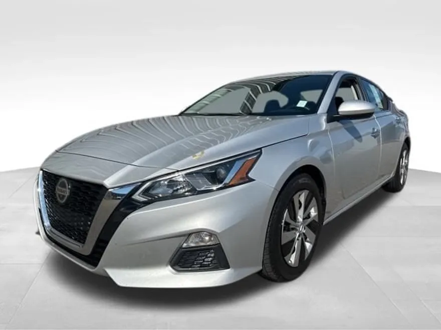 2020 Nissan Altima 2.5 S photo 1