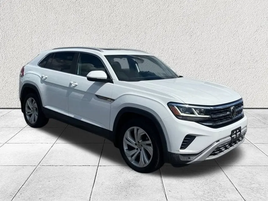 2020 Volkswagen Atlas Cross Sport V6 SEL photo 1