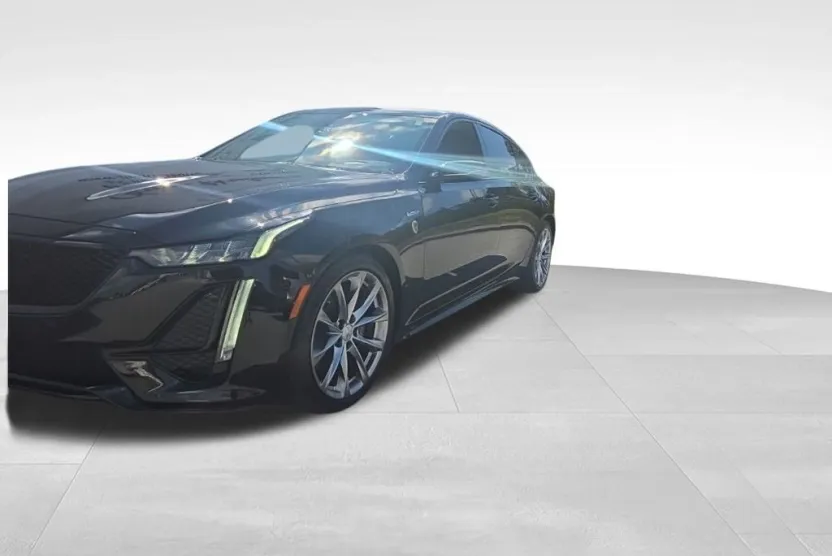 2024 Cadillac CT5 V photo 1
