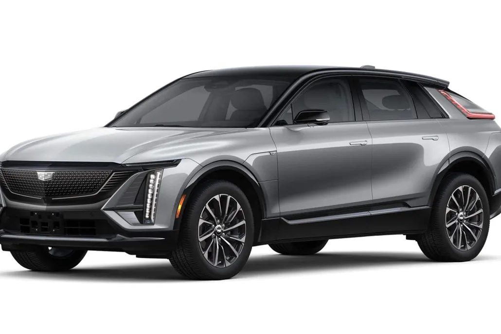 2026 Cadillac Lyriq Sport photo 1