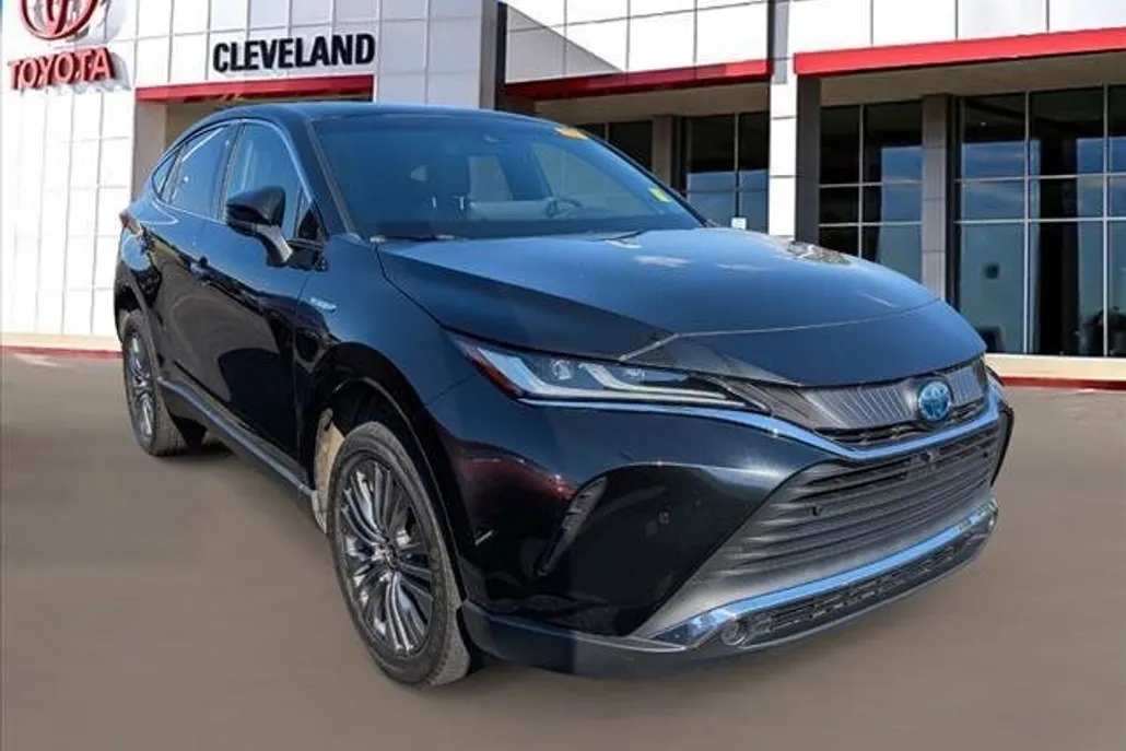 2021 Toyota Venza Limited photo 1