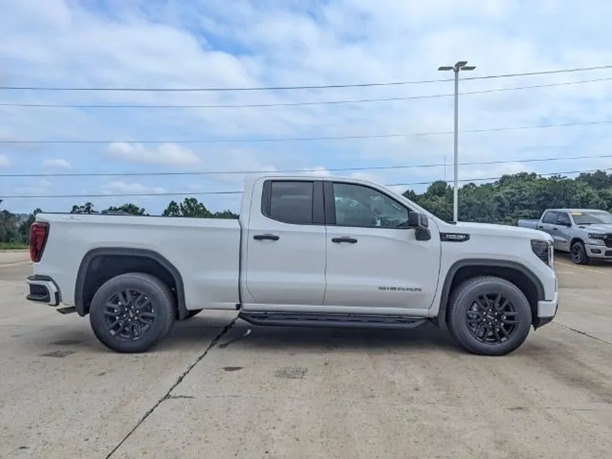 2026 Gmc Sierra 1500 Pro photo 1