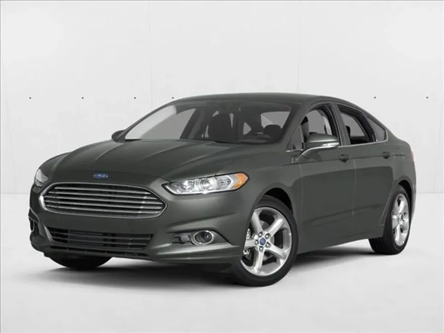 2014 Ford Fusion SE photo 1